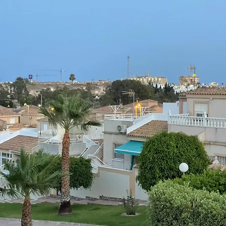 Sunny Terrace & Bbq 또레비에하